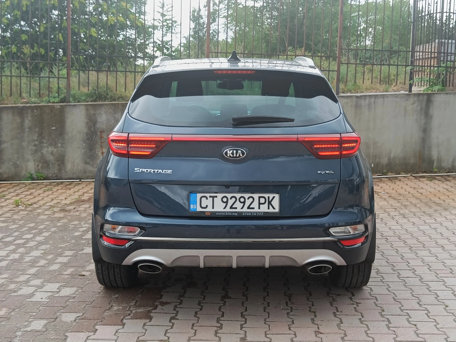 Kia Sportage 1.6 GT Line 4Х4 - изображение 7