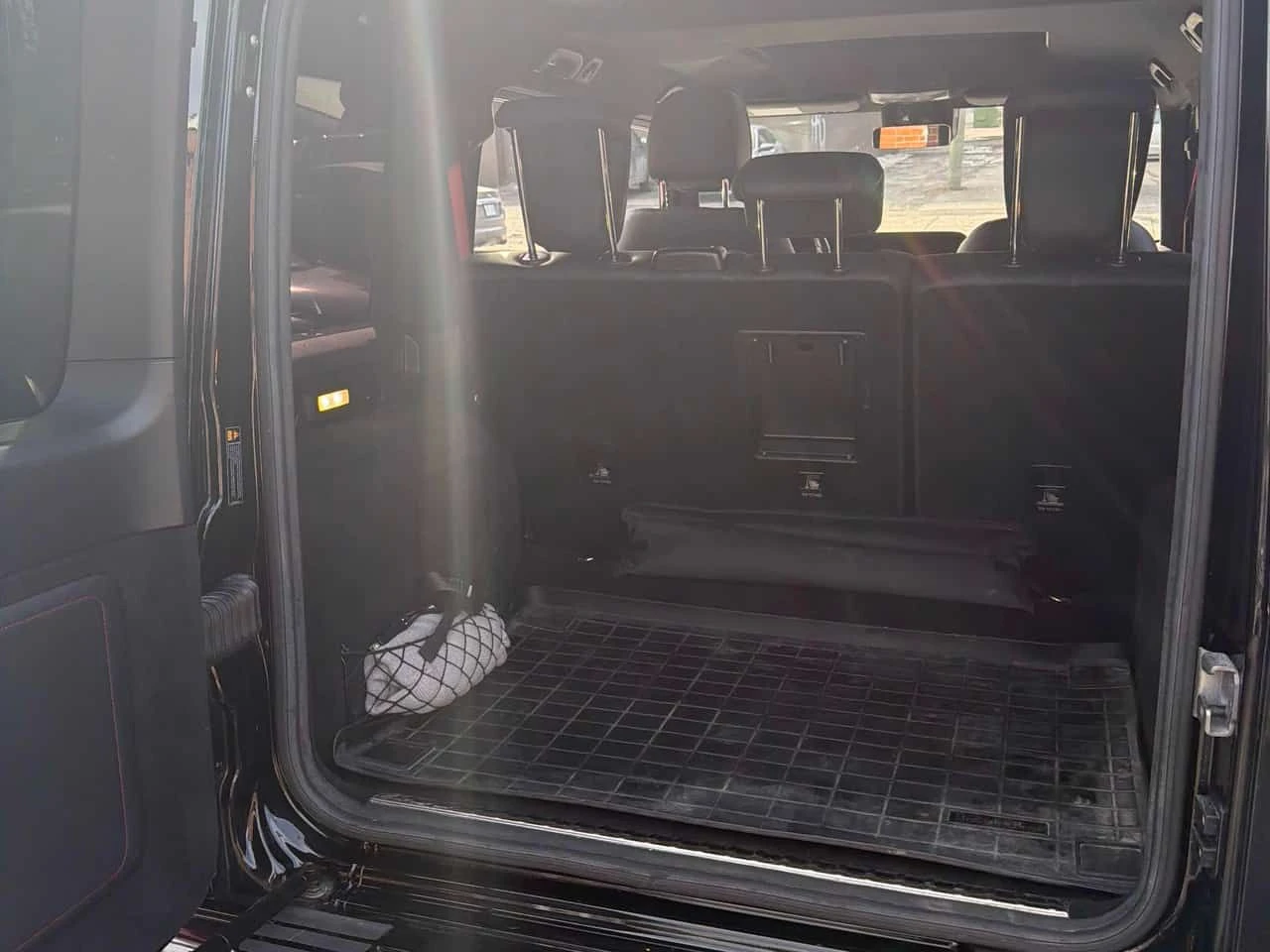 Mercedes-Benz G 500 550/CARFAX/PANO/DIS/360 CAM/, снимка 13 - Автомобили и джипове - 53774248