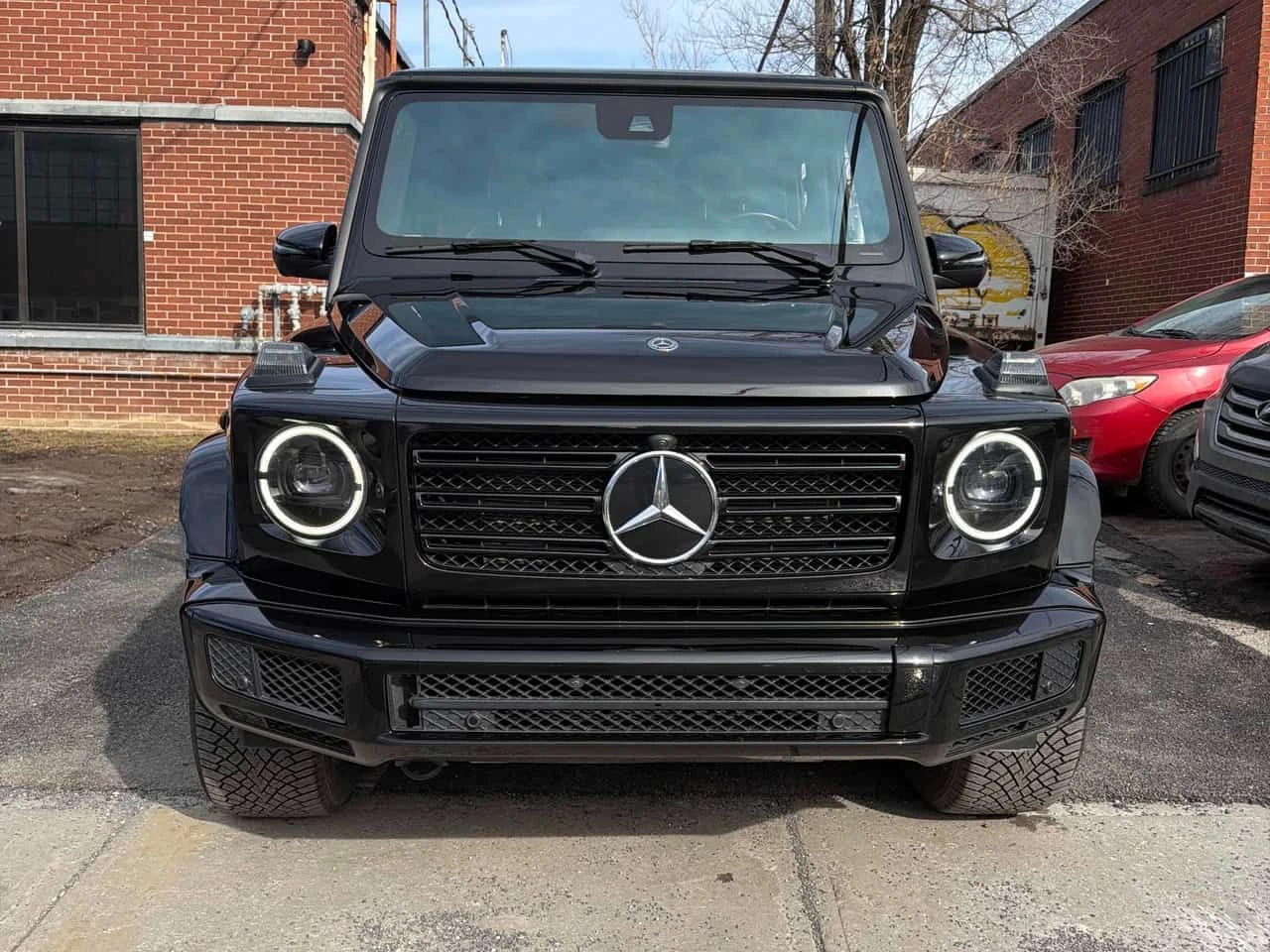 Mercedes-Benz G 500 550/CARFAX/PANO/DIS/360 CAM/, снимка 2 - Автомобили и джипове - 53774248