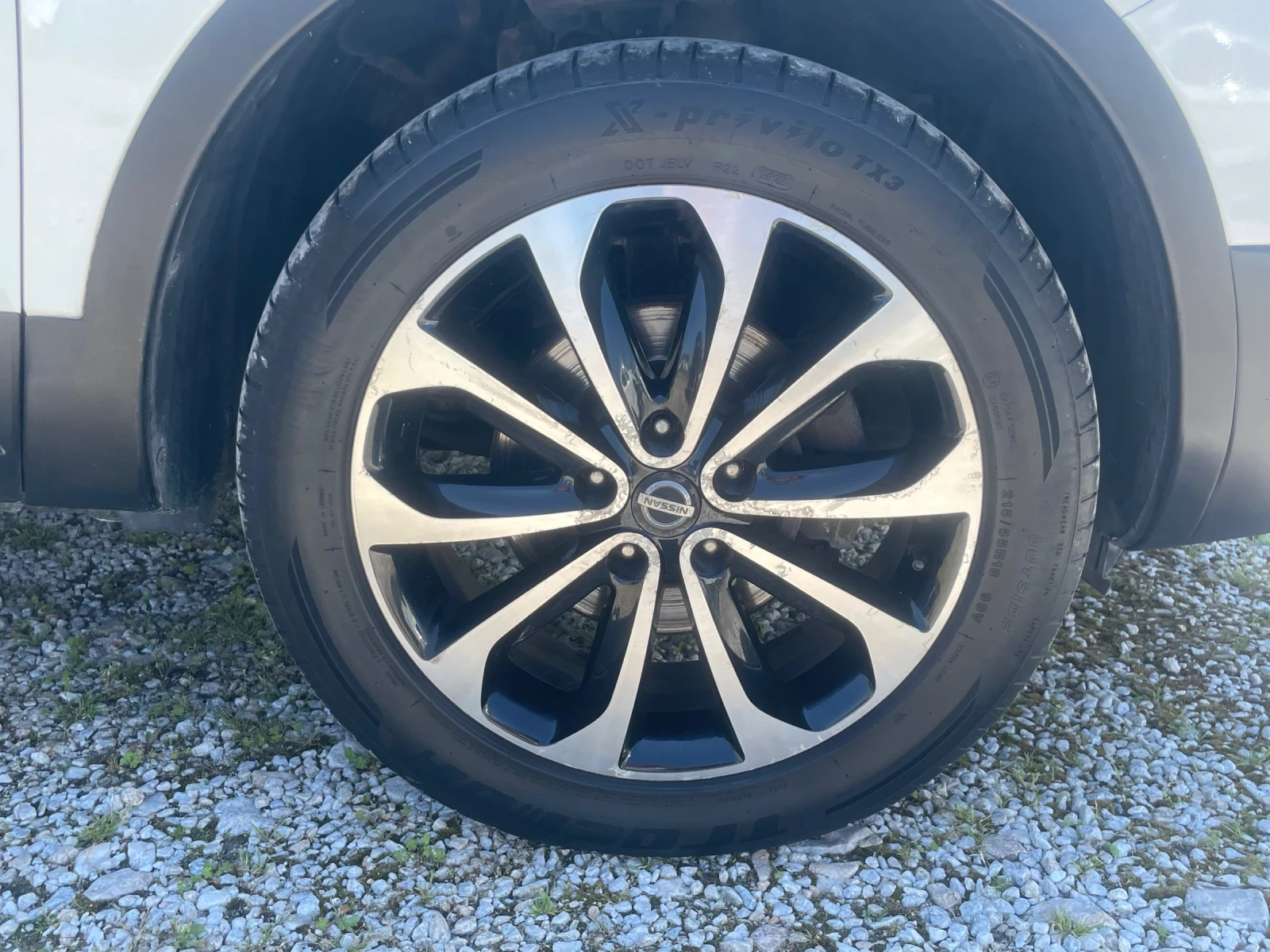 Nissan Qashqai 1.6 газ BRC навигация 360 градуса камера панорама, снимка 6 - Автомобили и джипове - 54243081