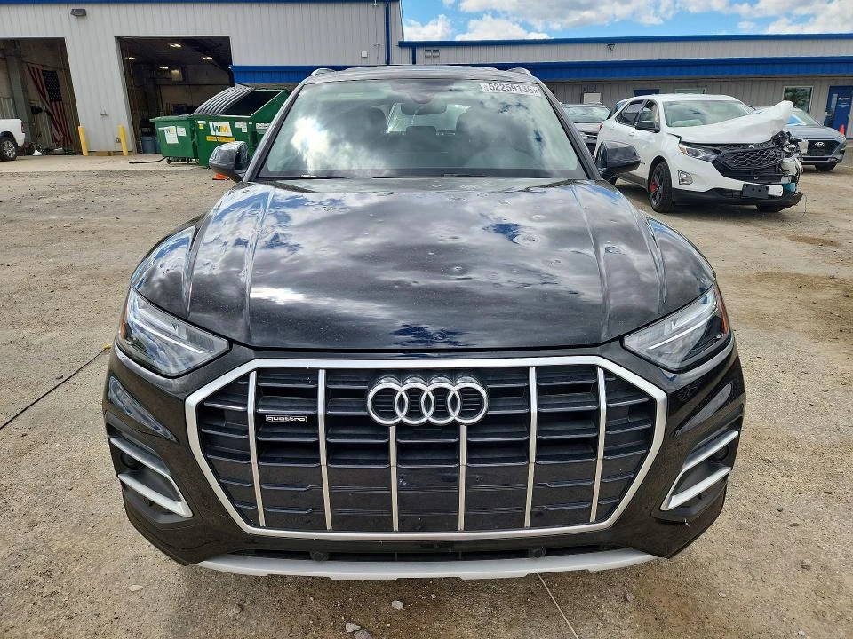 Audi Q5 PREMIUM 40, снимка 2 - Автомобили и джипове - 54642338