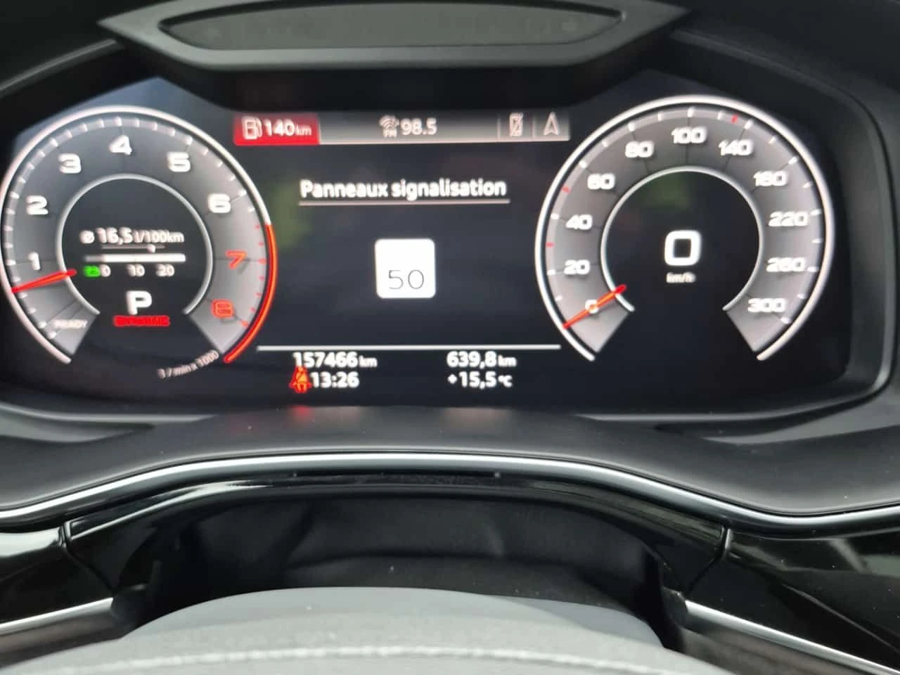 Audi Q8 SLINE/TECHNIK/ОБДУХ/360/ДИСТРОНИК/+ ГУМИ И ДЖАНТИ/, снимка 8 - Автомобили и джипове - 54723644