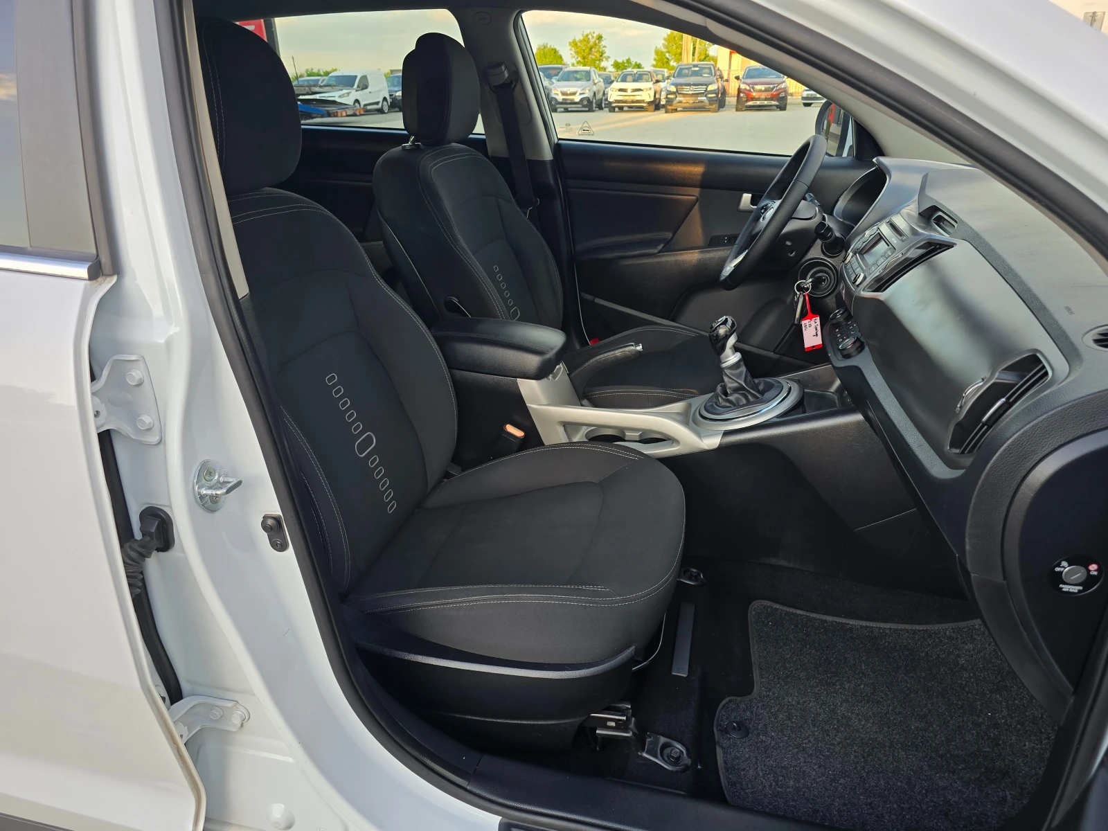 Kia Sportage 1.7CRDI, 116к.с., Face, 2015г., снимка 12 - Автомобили и джипове - 54740024