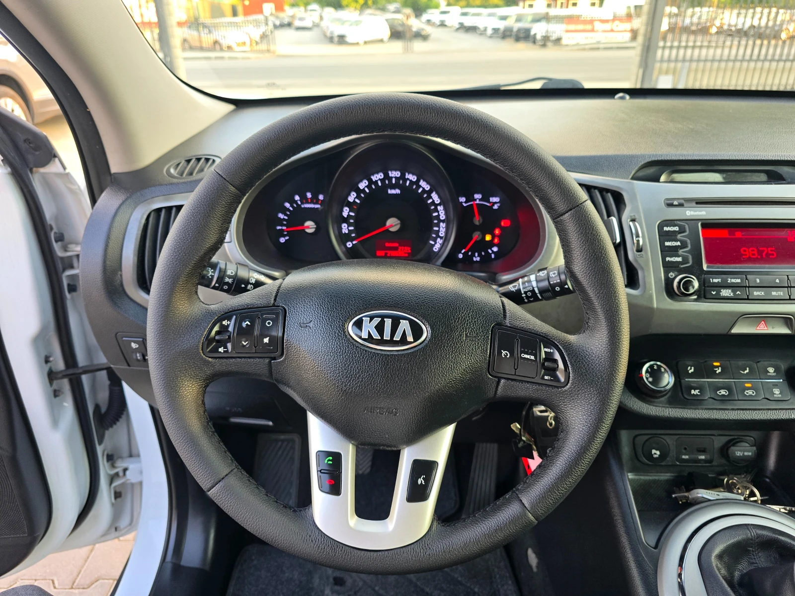 Kia Sportage 1.7CRDI, 116к.с., Face, 2015г., снимка 9 - Автомобили и джипове - 54740024