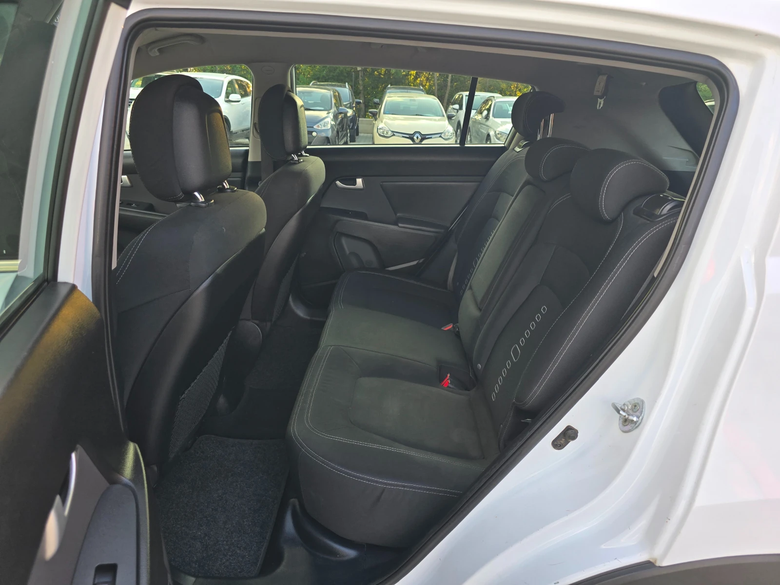 Kia Sportage 1.7CRDI, 116к.с., Face, 2015г., снимка 10 - Автомобили и джипове - 54740024