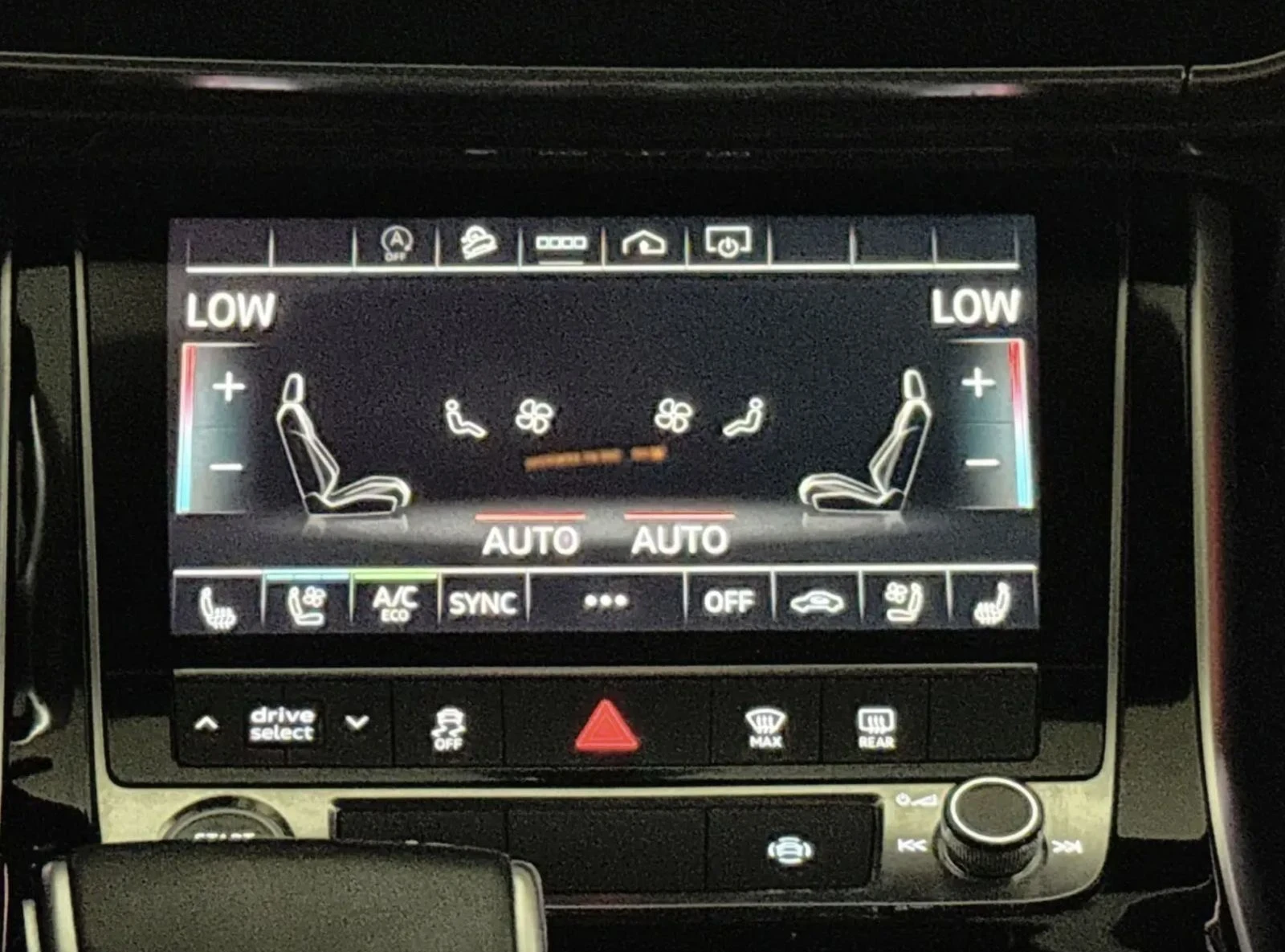 Audi Q7, снимка 6 - Автомобили и джипове - 55144938