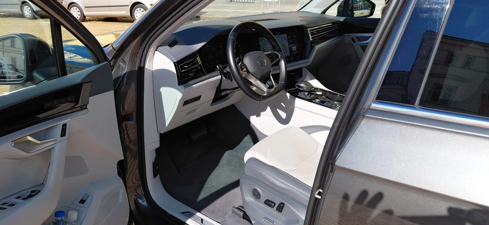 VW Touareg, снимка 11 - Автомобили и джипове - 55229855
