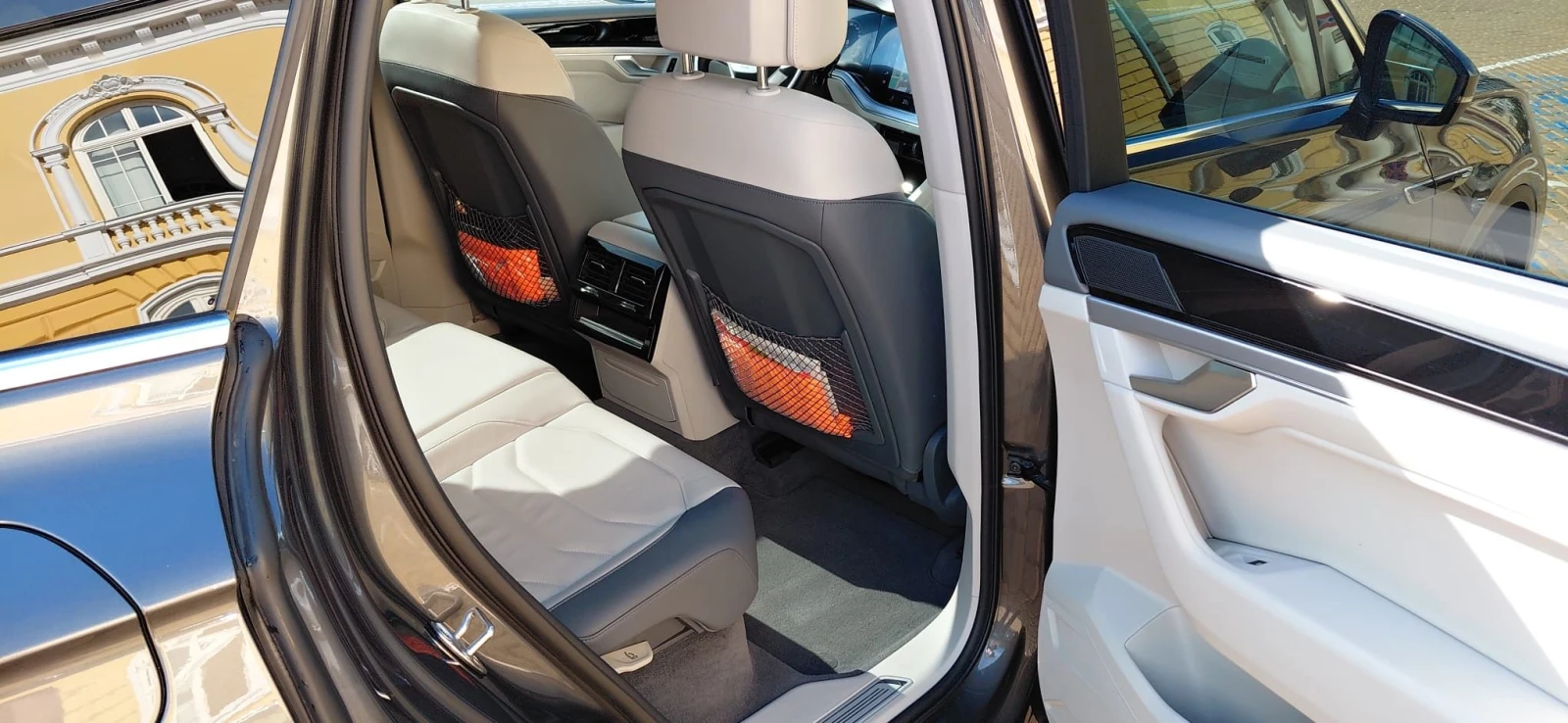 VW Touareg, снимка 8 - Автомобили и джипове - 55229855