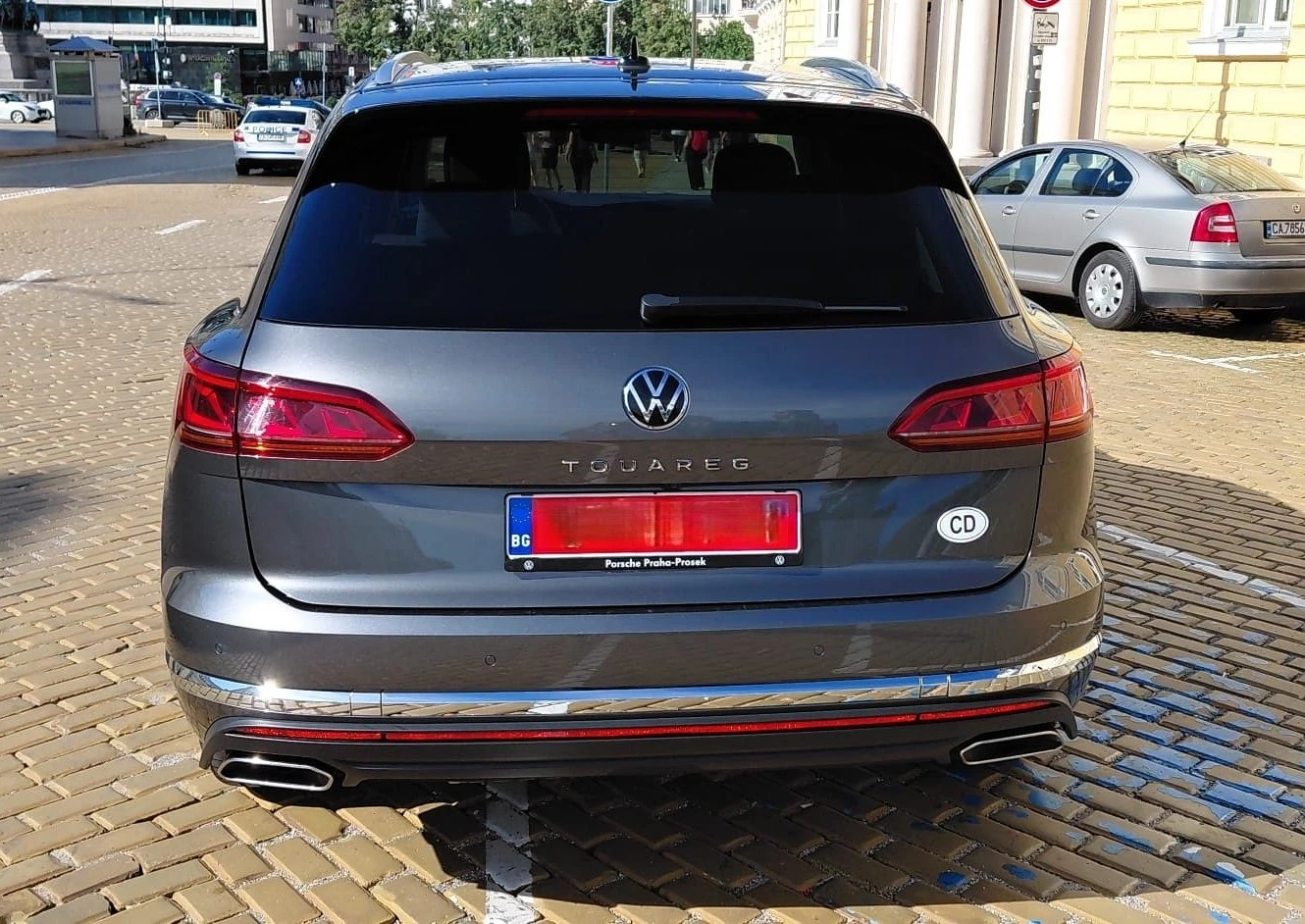 VW Touareg, снимка 3 - Автомобили и джипове - 55229855
