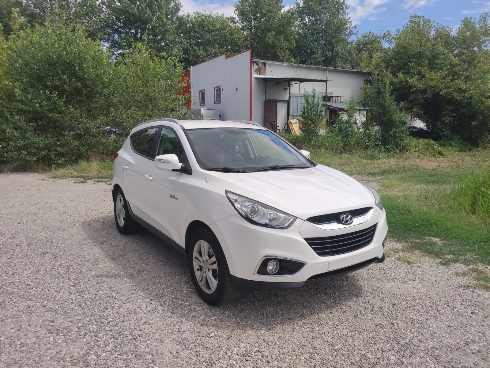 Hyundai IX35 1.7GRDI като нов 154000км фул екстри