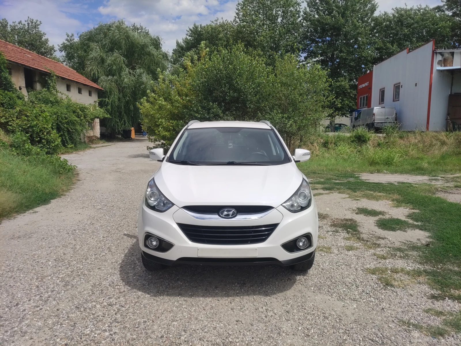 Hyundai IX35 1.7GRDI като нов 154000км фул екстри, снимка 3 - Автомобили и джипове - 55438703