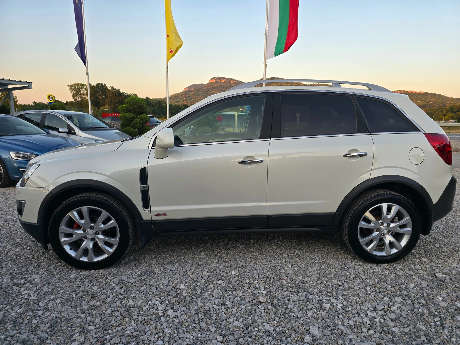 Opel Antara 2.2 OPC 4X4 АВТОМАТИК ЕВРО 5, снимка 2 - Автомобили и джипове - 55583031