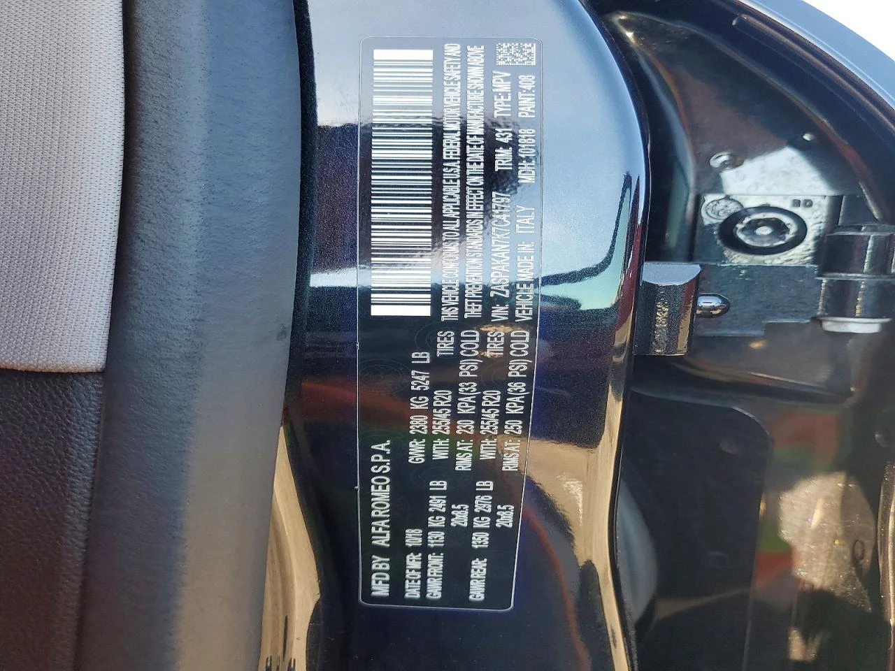 Alfa Romeo Stelvio 2.0l, снимка 13 - Автомобили и джипове - 55591579