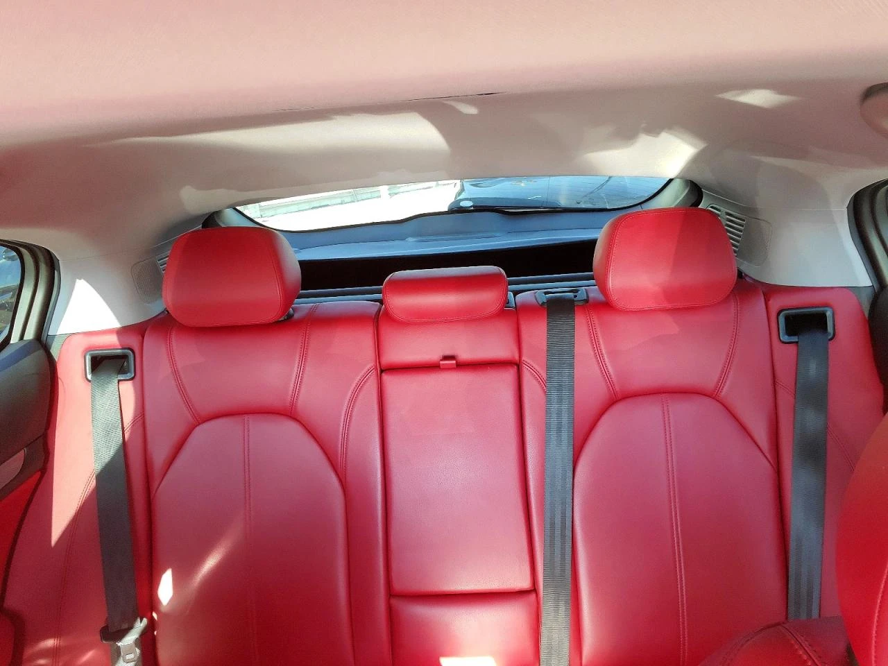 Alfa Romeo Stelvio 2.0l, снимка 10 - Автомобили и джипове - 55591579