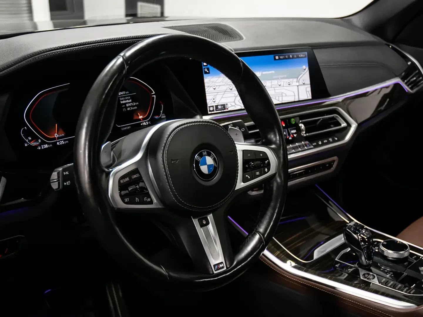 BMW X5 xDrive40i PREMIUM ESSENTIAL M SPORT HEADS UP, снимка 6 - Автомобили и джипове - 55692360