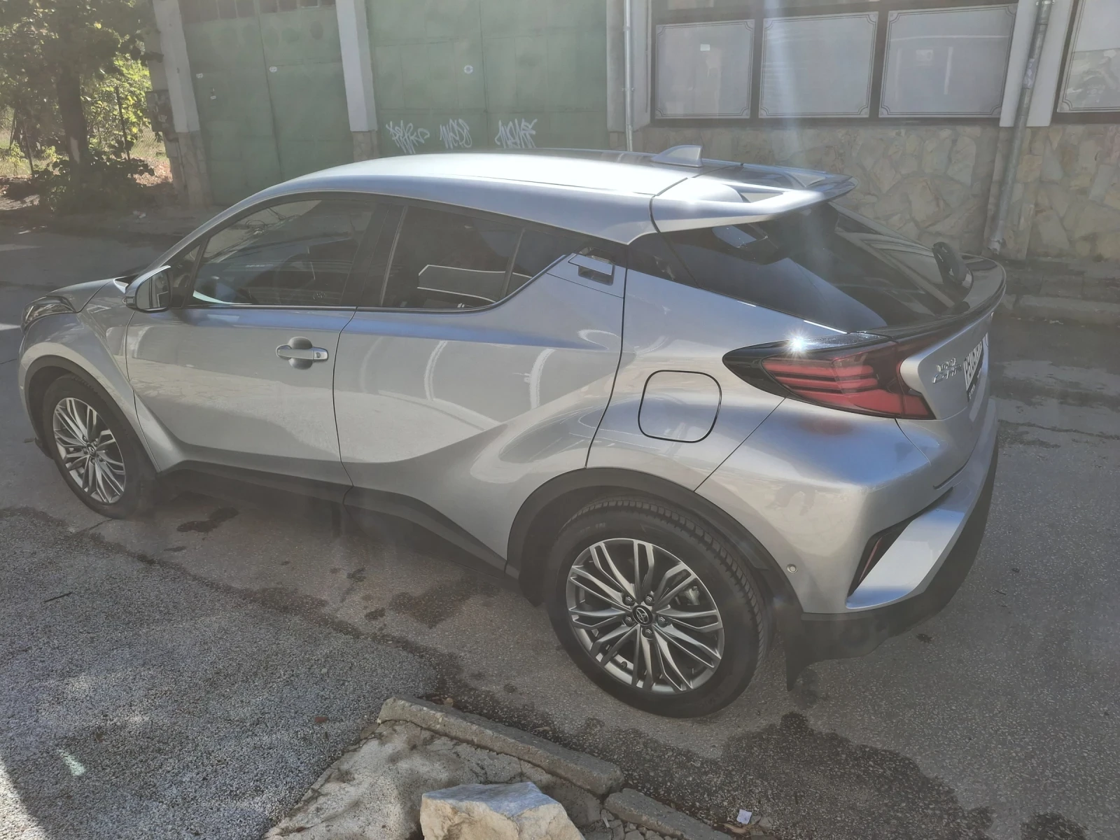 Toyota C-HR 1.8 Hybrid, снимка 17 - Автомобили и джипове - 56242808