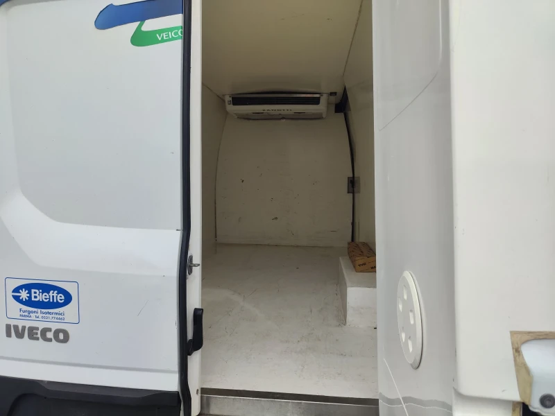 Iveco Daily 35С14 ХЛАДИЛНИК МЕТАН, снимка 8 - Бусове и автобуси - 49613031