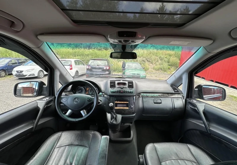 Mercedes-Benz Viano 3.0D 4 Matic, снимка 9 - Бусове и автобуси - 53106588
