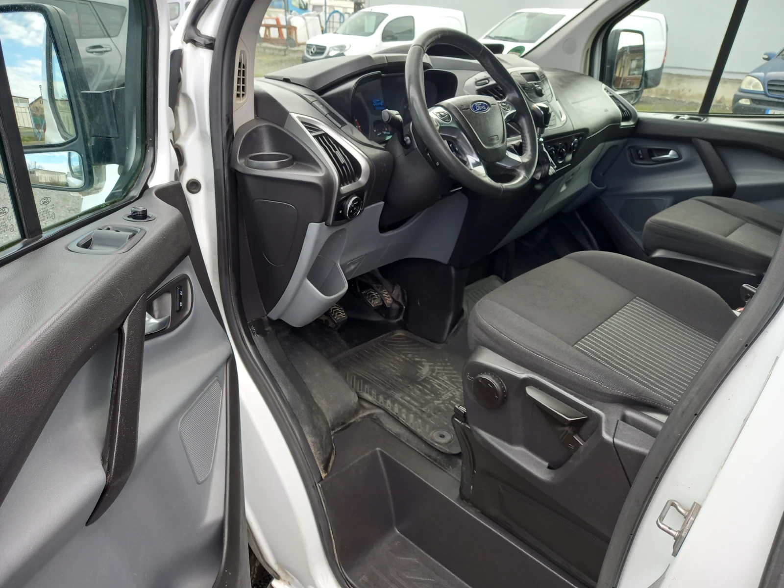 Ford Transit Custom | Mobile.bg � ����������� 12
