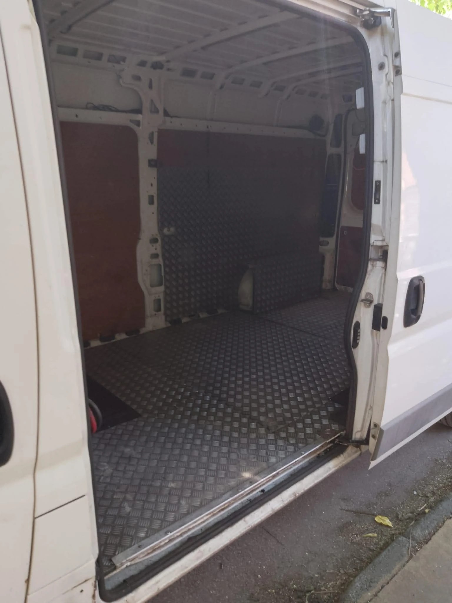 Peugeot Boxer, снимка 12 - Бусове и автобуси - 55450662