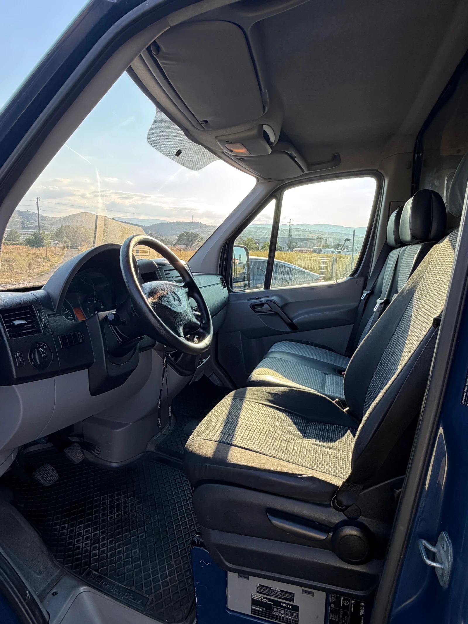 Mercedes-Benz Sprinter 316 Мобилна автомивка / Обслужен , снимка 11 - Бусове и автобуси - 55533933