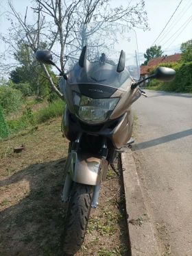 Honda Deauville NT 700 | Mobile.bg    2