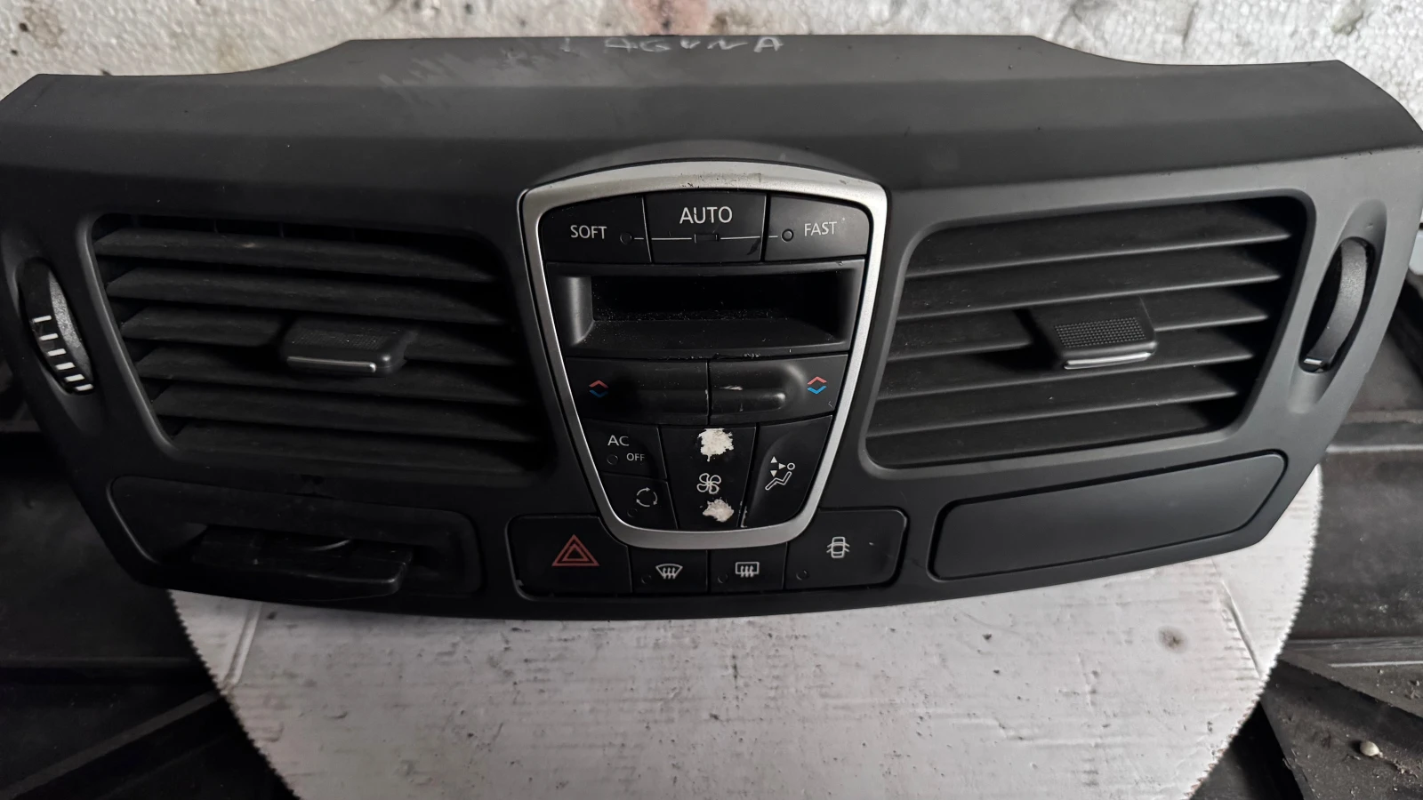   /  /  a Renault Laguna - A2C53299319 | Mobile.bg   1