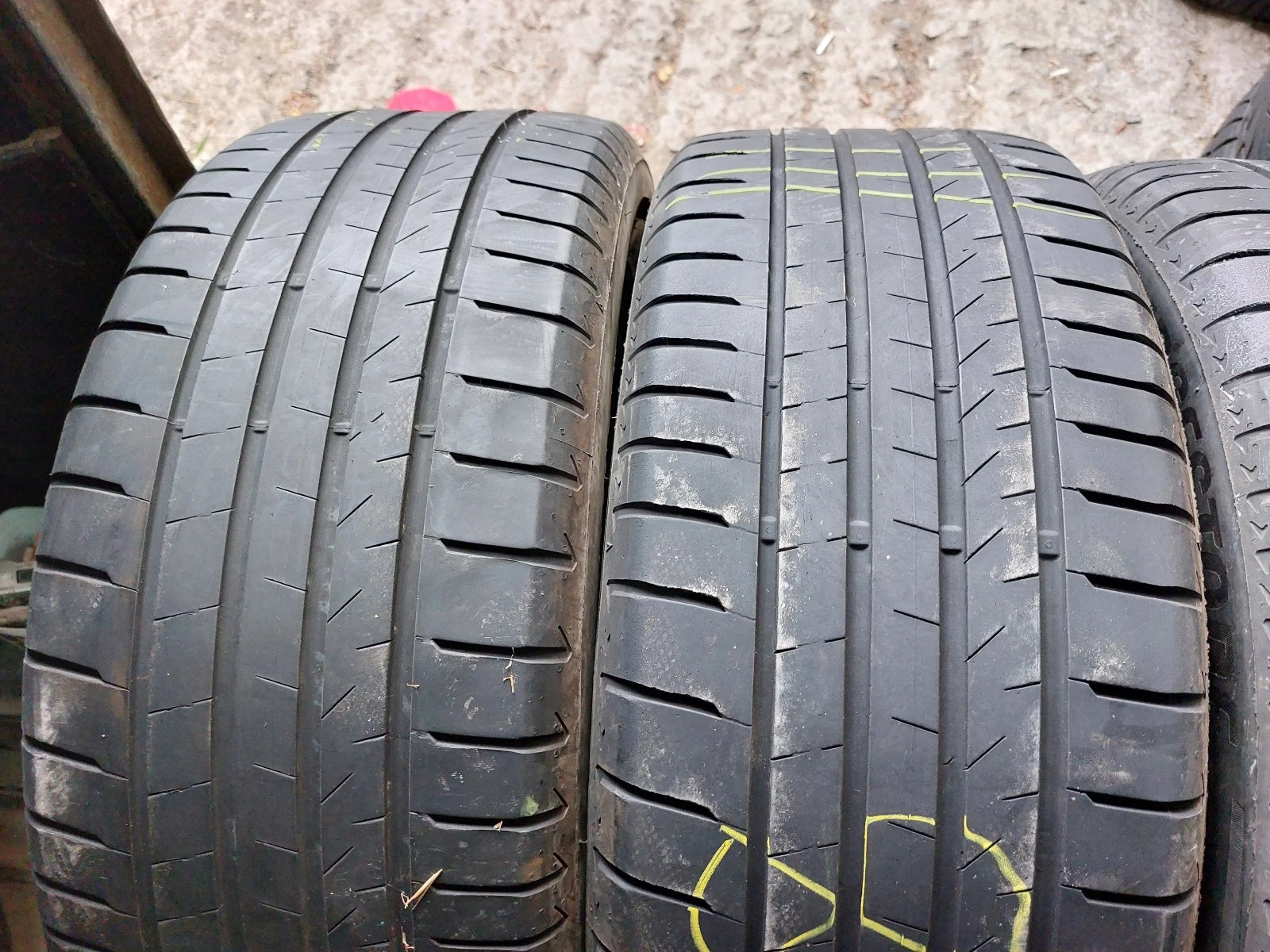 ���� 235/55R18 | Mobile.bg � ����������� 2