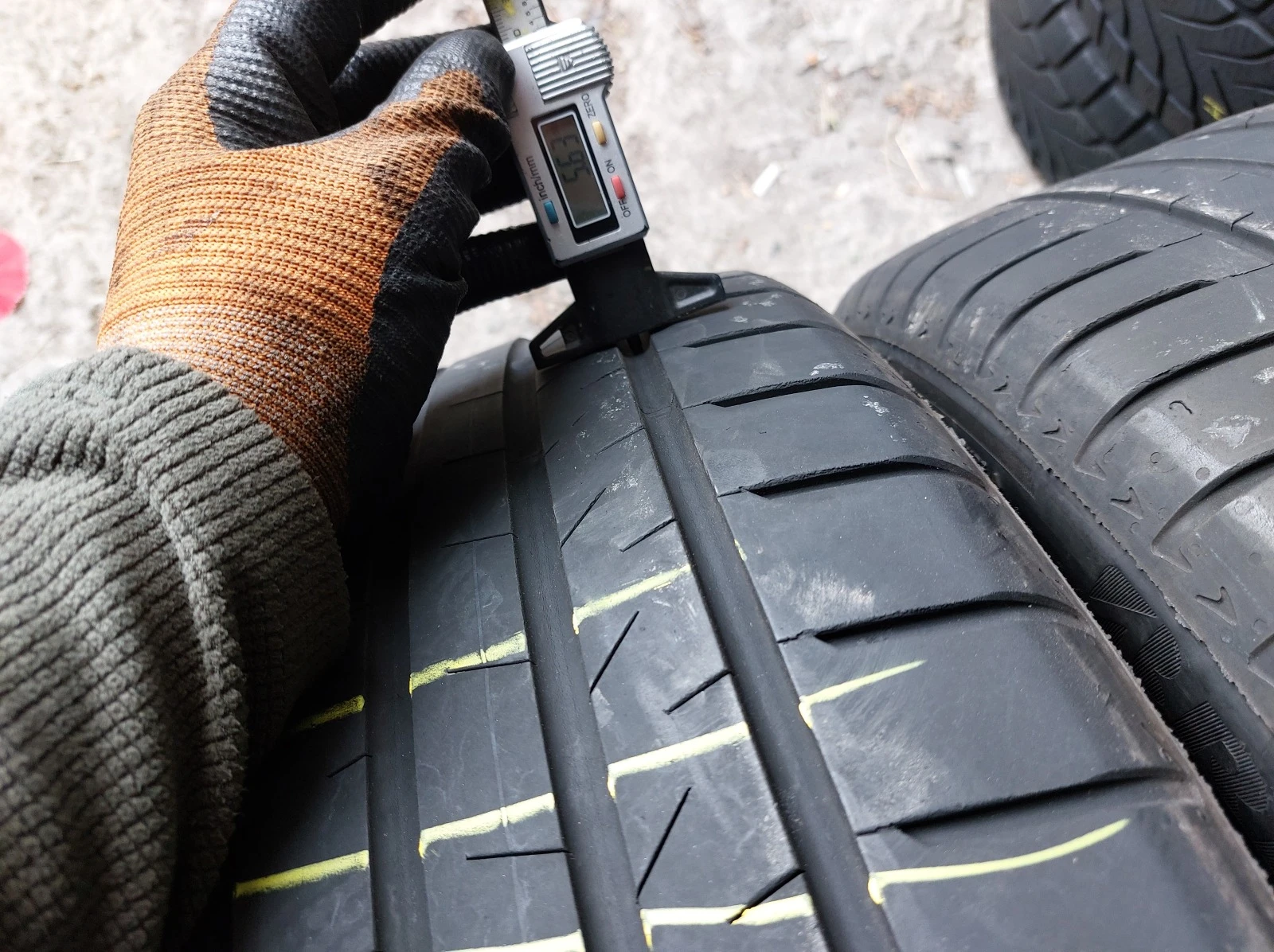 ���� 235/55R18 | Mobile.bg � ����������� 5