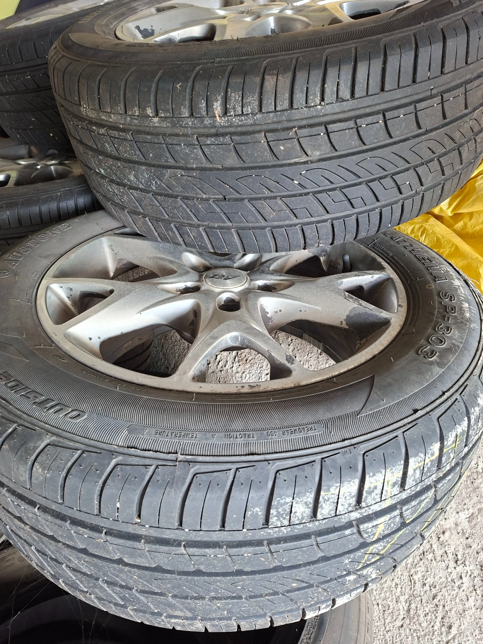 Гуми с джанти Други 255/55R18, снимка 2 - Гуми и джанти - 54215375