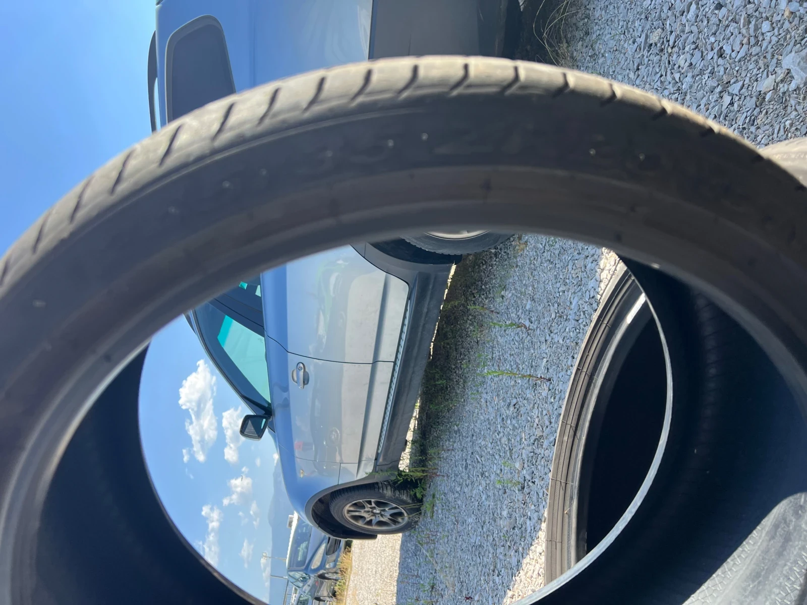 Гуми Летни 305/30R20, снимка 2 - Гуми и джанти - 55098474