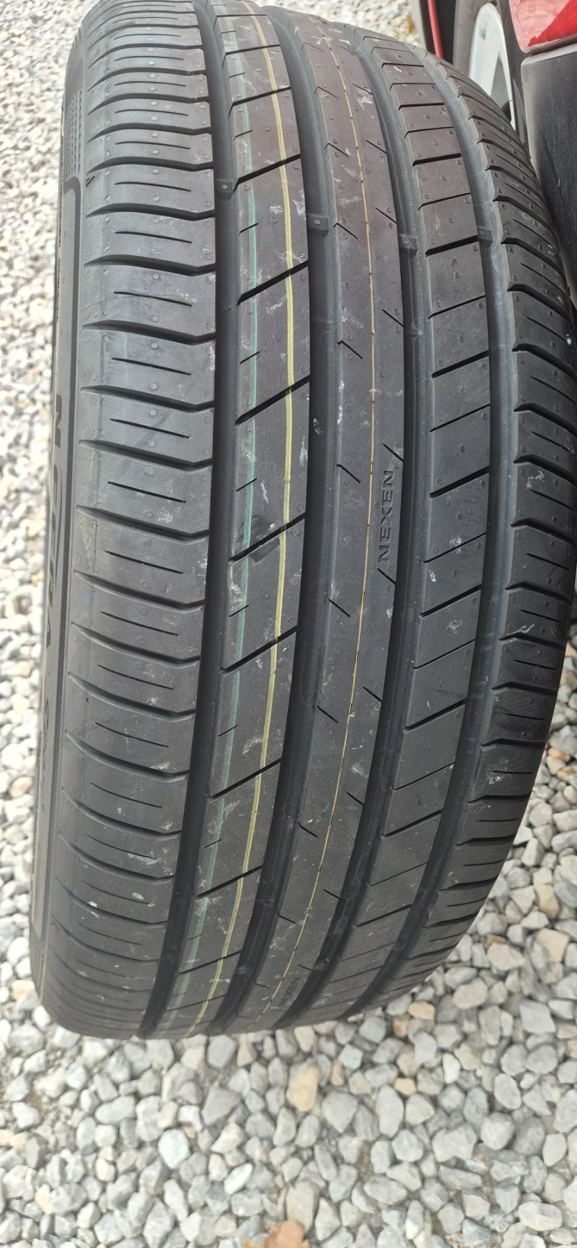 Гуми с джанти Nexen 235/45R19, снимка 8 - Гуми и джанти - 56337890