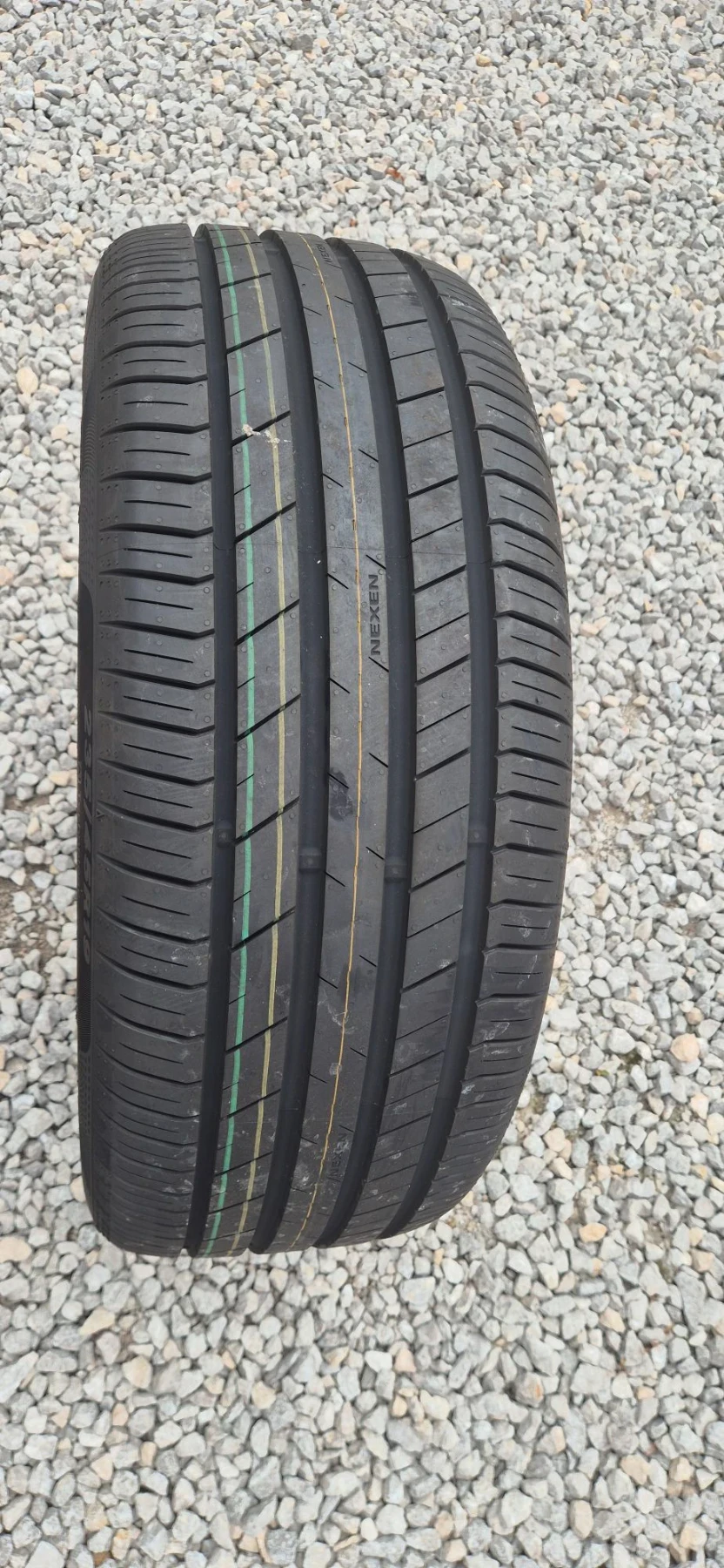 Гуми с джанти Nexen 235/45R19, снимка 6 - Гуми и джанти - 56337890