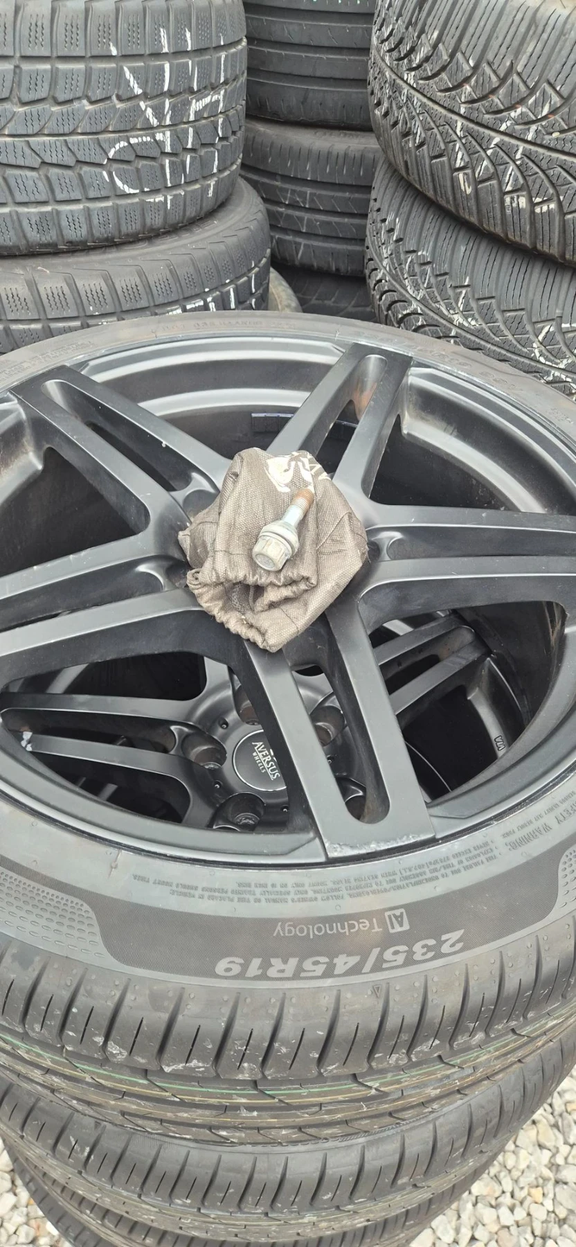 Гуми с джанти Nexen 235/45R19, снимка 11 - Гуми и джанти - 56337890