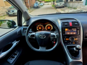 Toyota Auris 2.0d4d-EXCLUSIVE-FACE-нави-6скорости-japan