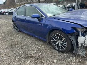 Toyota Camry 2.5 hybrid 218кс На части!, снимка 4