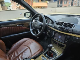 Mercedes-Benz E 220, снимка 11