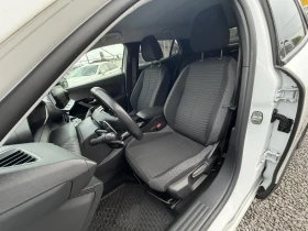 Peugeot 2008 1.2 Turbo EAT8, снимка 15