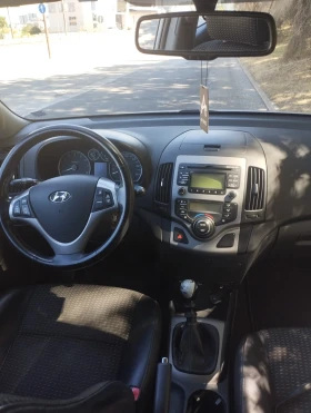 Hyundai I30 2.0, 143 к.с, снимка 6