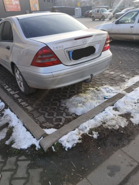 Mercedes-Benz C 220, снимка 4