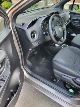 Toyota Yaris 1.5 Hybrid Sol - 13920 € / 27225.15 лв. - 51234609 14