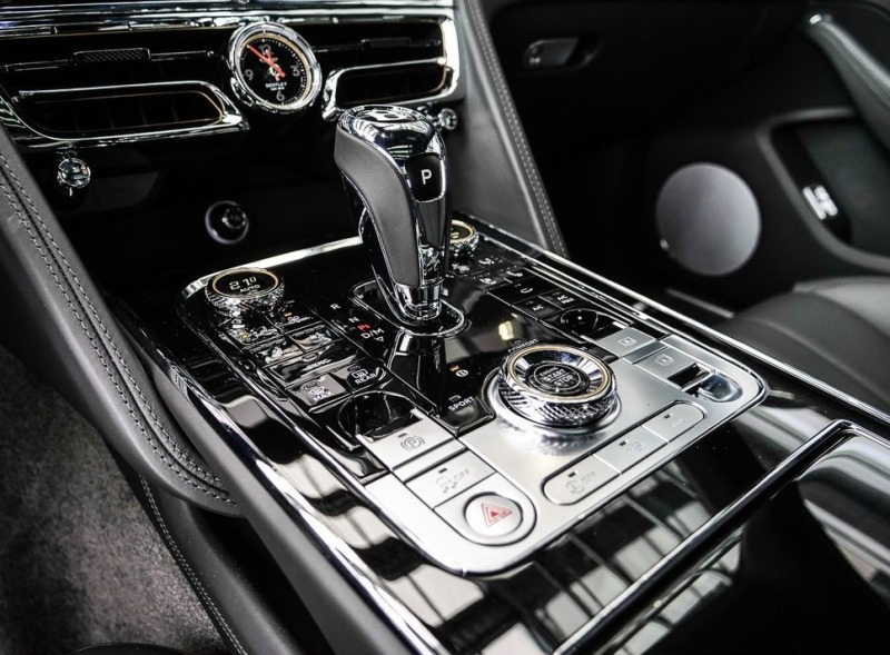 Bentley Flying Spur S V8 = NEW= Touring Specification Гаранция, снимка 13 - Автомобили и джипове - 46384159
