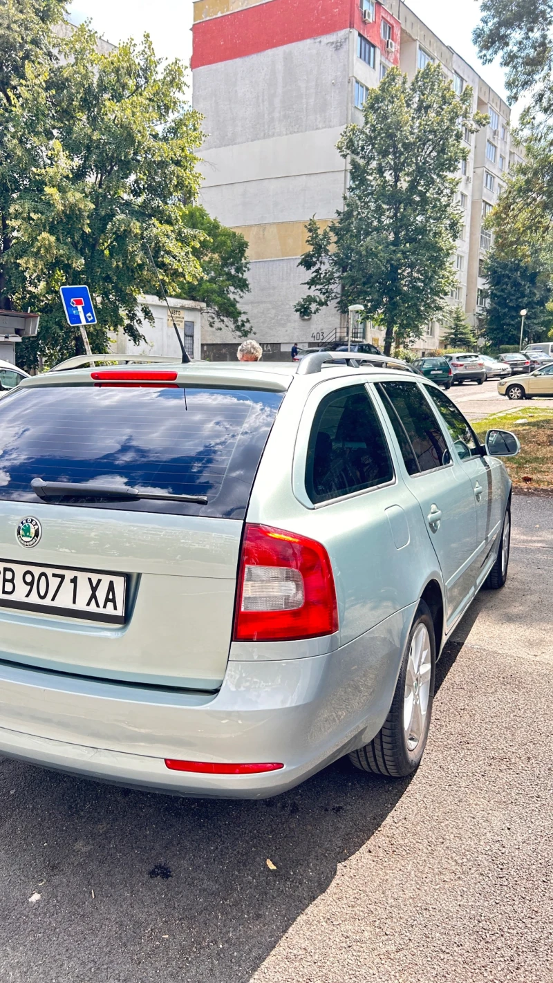 Skoda Octavia, снимка 3 - Автомобили и джипове - 47610561