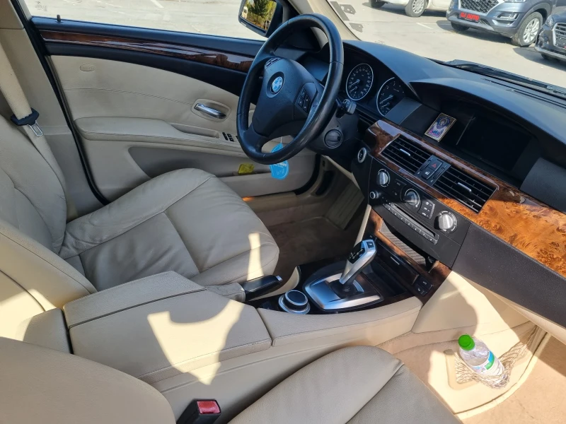 BMW 525 I 218k.c , снимка 13 - Автомобили и джипове - 47640486