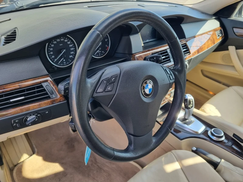 BMW 525 I 218k.c , снимка 8 - Автомобили и джипове - 47640486