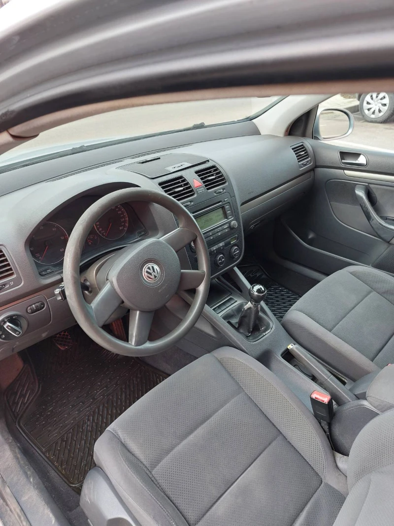 VW Golf, снимка 7 - Автомобили и джипове - 48651235