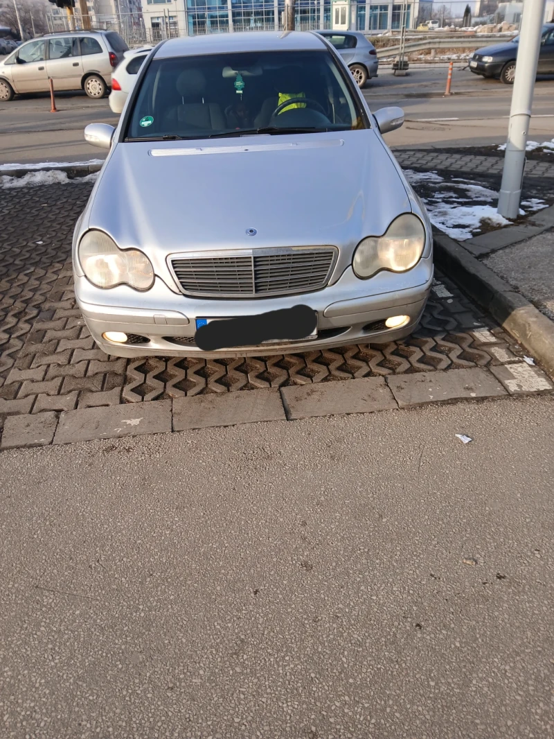 Mercedes-Benz C 220, снимка 1 - Автомобили и джипове - 48759985