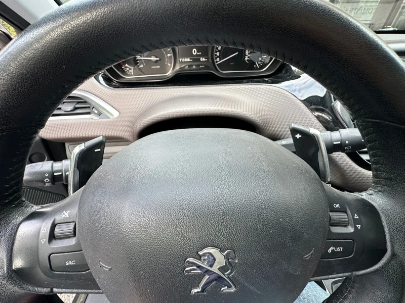 Peugeot 2008 113400km, панорама, 1.2-автомат, нов внос, снимка 7 - Автомобили и джипове - 52068485