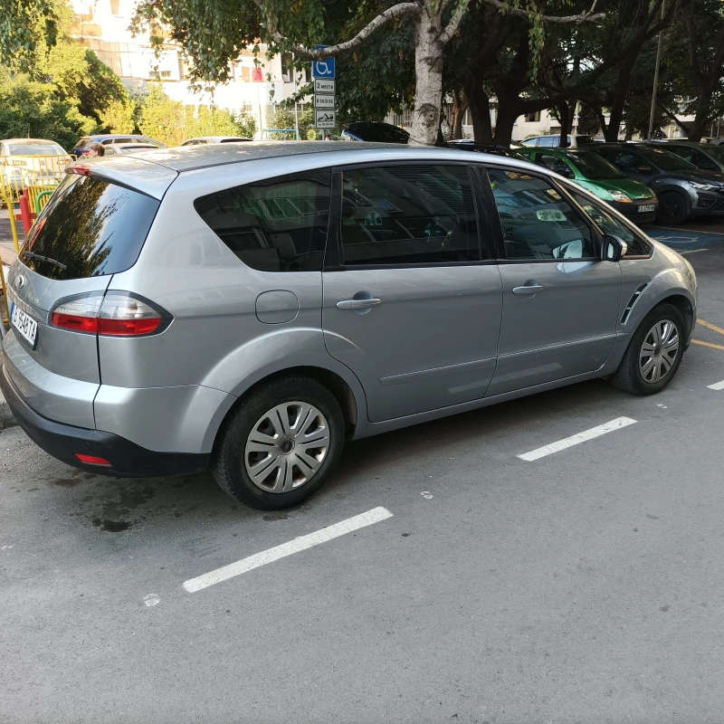 Ford S-Max