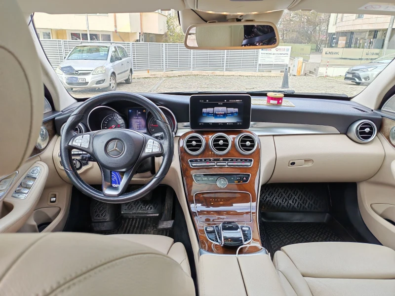 Mercedes-Benz C 250 4матик , снимка 14 - Автомобили и джипове - 52536226